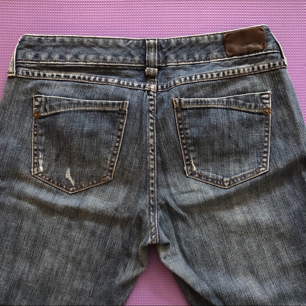 Express Low Waist Straight Leg Jeans Size 8R - Picture 3 of 7